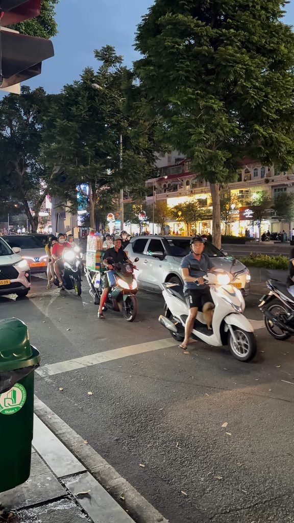 motorbikes in ho chi minh