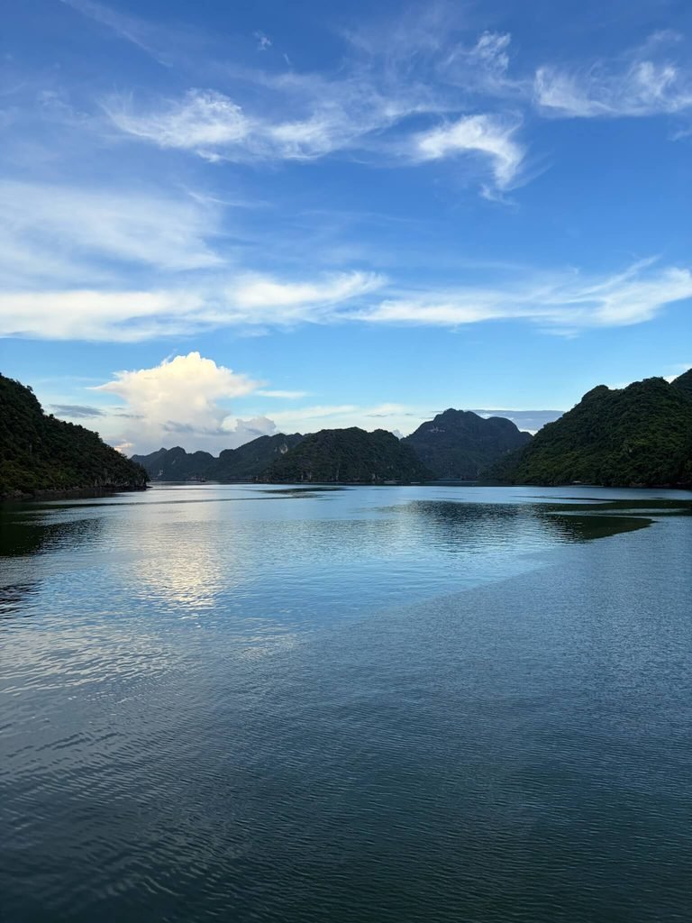 view over lan ha bay